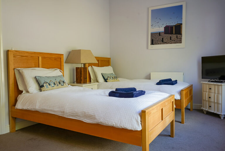 Beach Houses - Bedroom